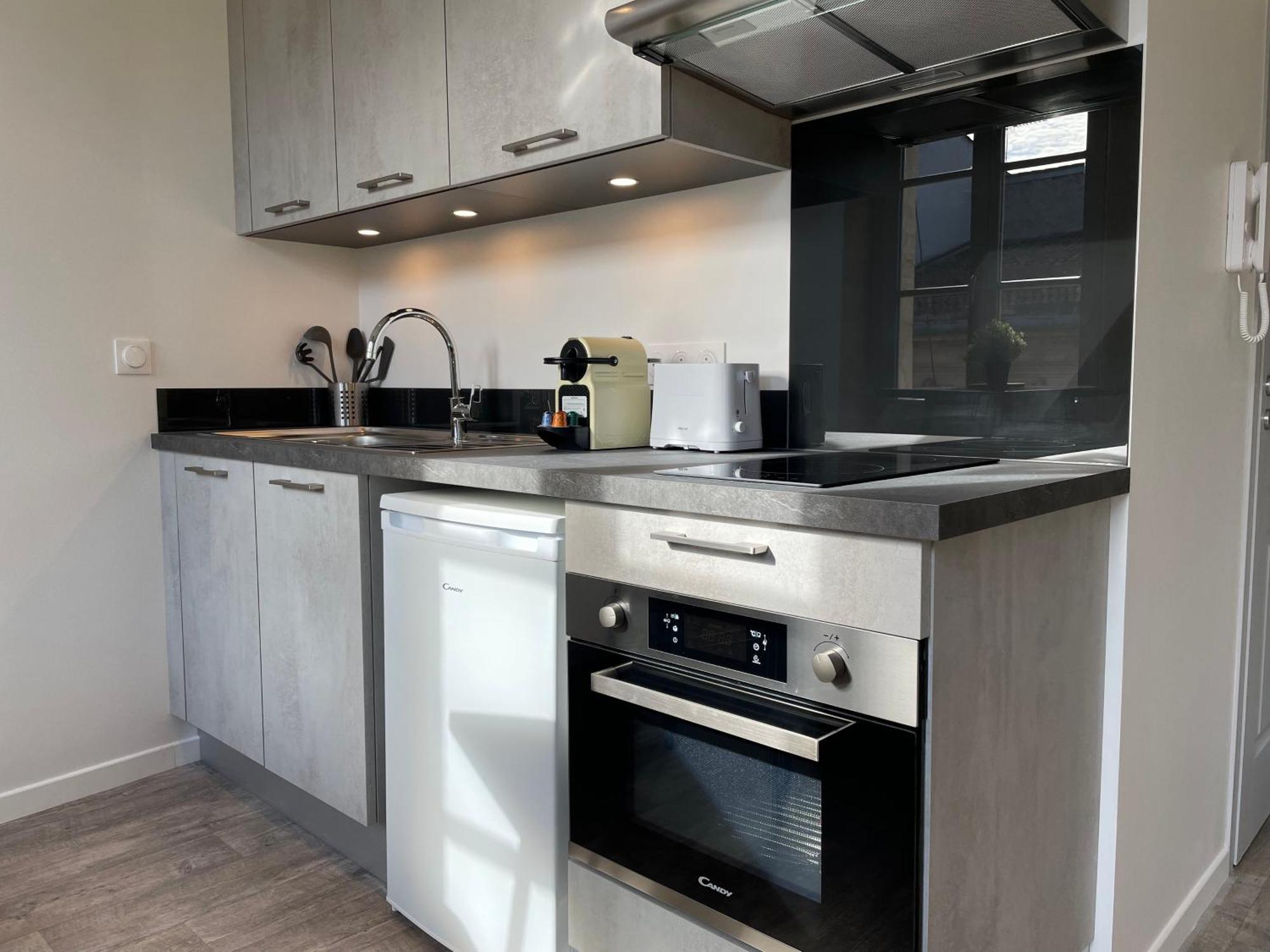 Studio Lumineux Avec Climatisation Pour 2 Personnes Bordeaux Zewnętrze zdjęcie
