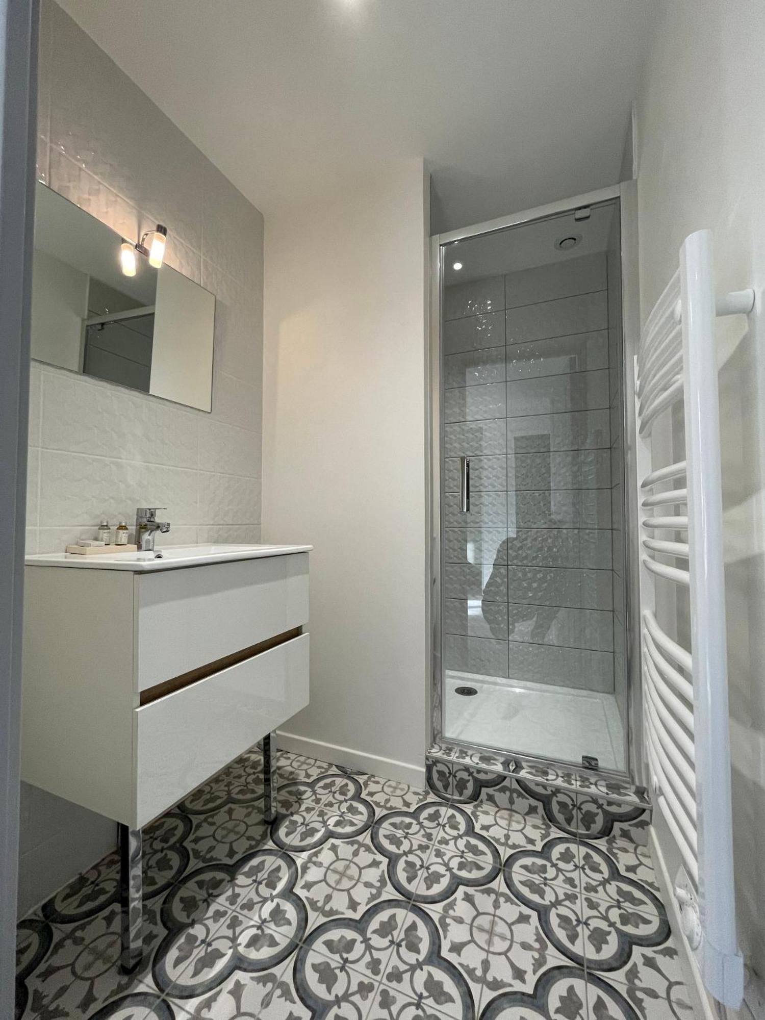 Studio Lumineux Avec Climatisation Pour 2 Personnes Bordeaux Zewnętrze zdjęcie